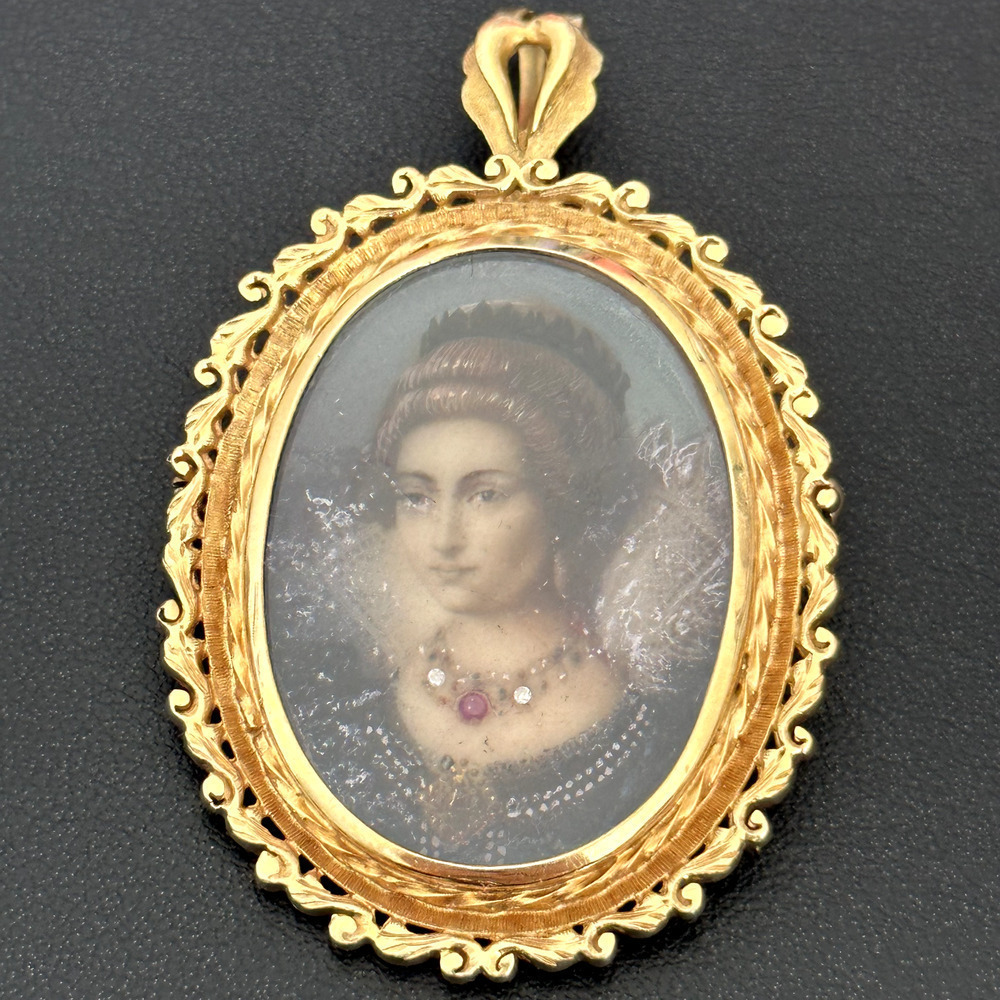 18K 750 Yellow Gold Antique Portrait Floral Scroll Framed Woman Pin Pendant